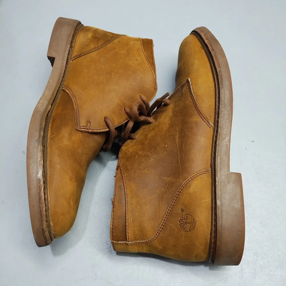 Timberland Chukka Boots Mens US 8.5M Brown Leather Waterproof Round Toe Lace Up